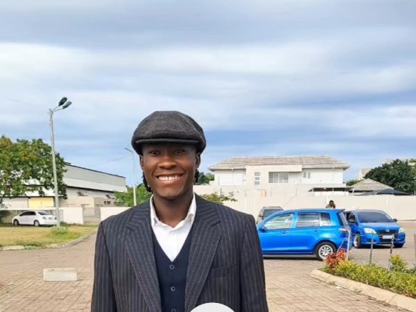 Screenshot_2025-04-17-13-43-19-161_com.miui.gallery-edit